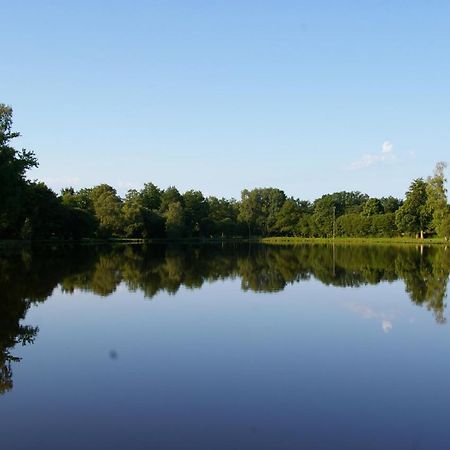 Camping Municipal De La Lande Nexon Экстерьер фото
