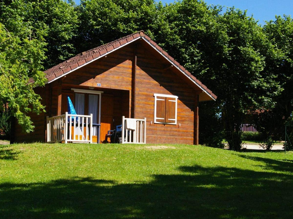 Camping Municipal De La Lande Nexon Экстерьер фото