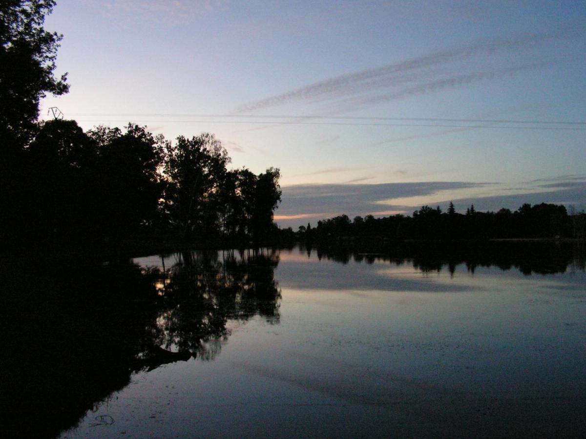 Camping Municipal De La Lande Nexon Экстерьер фото